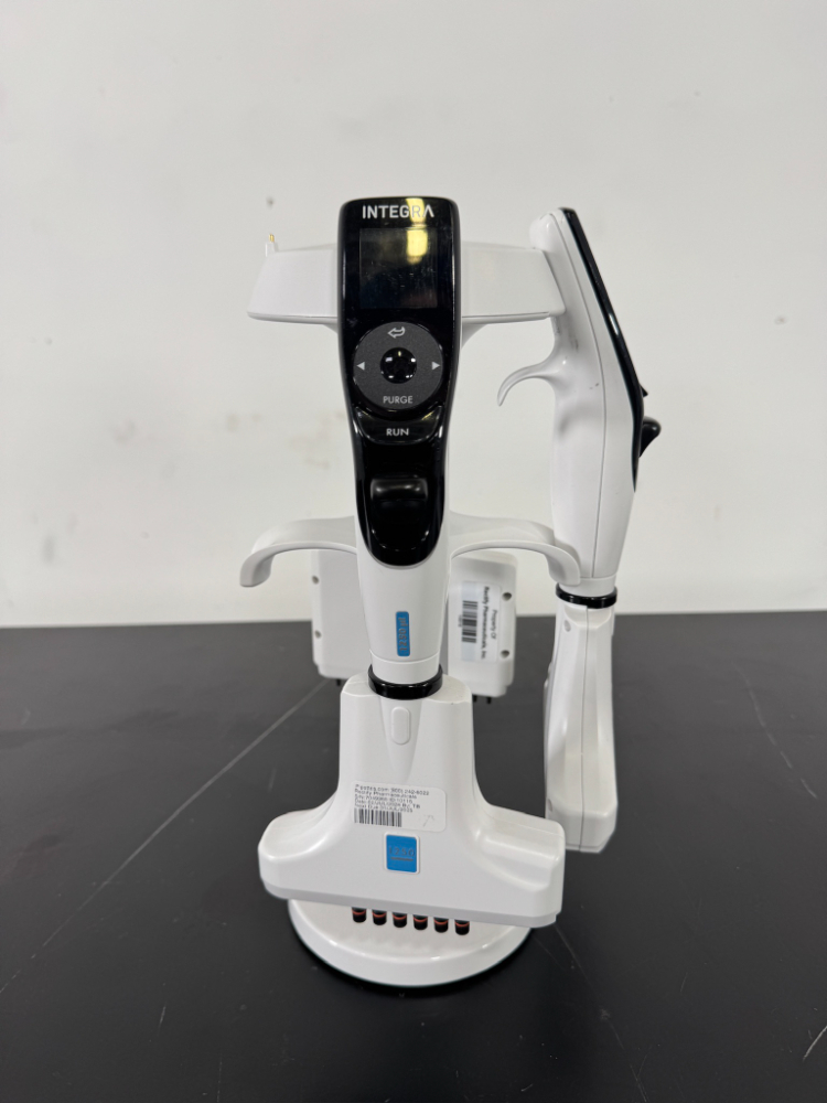 Image of Integra Electronic Multichannel Pipettes w/Stand - Quantity 3